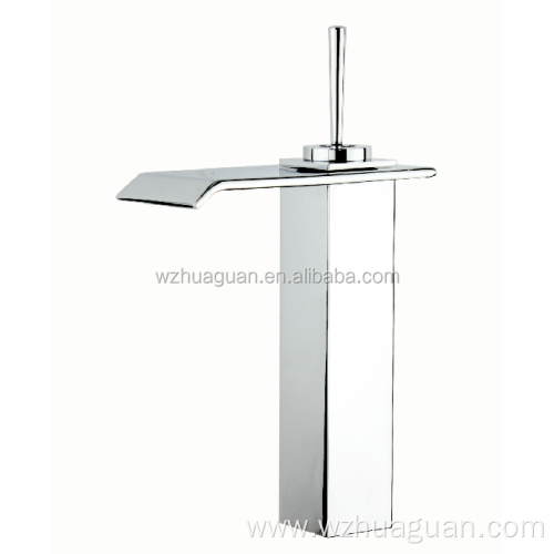 Factory Urban Single Handle Waterfall Basin Faucet